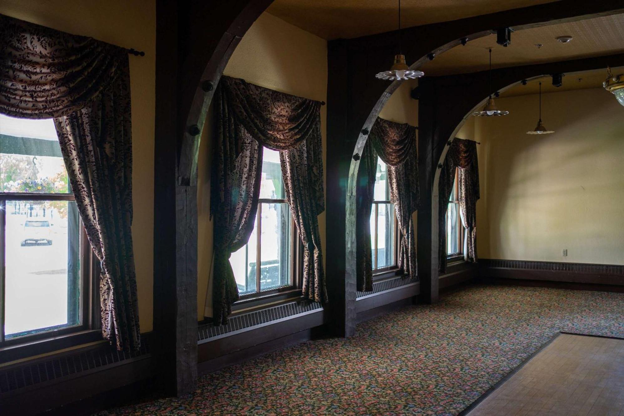Sheridan Inn - Best Western Signature Collection Екстериор снимка