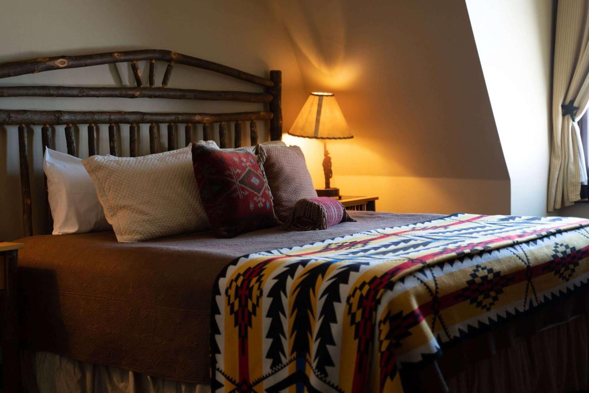 Sheridan Inn - Best Western Signature Collection Екстериор снимка