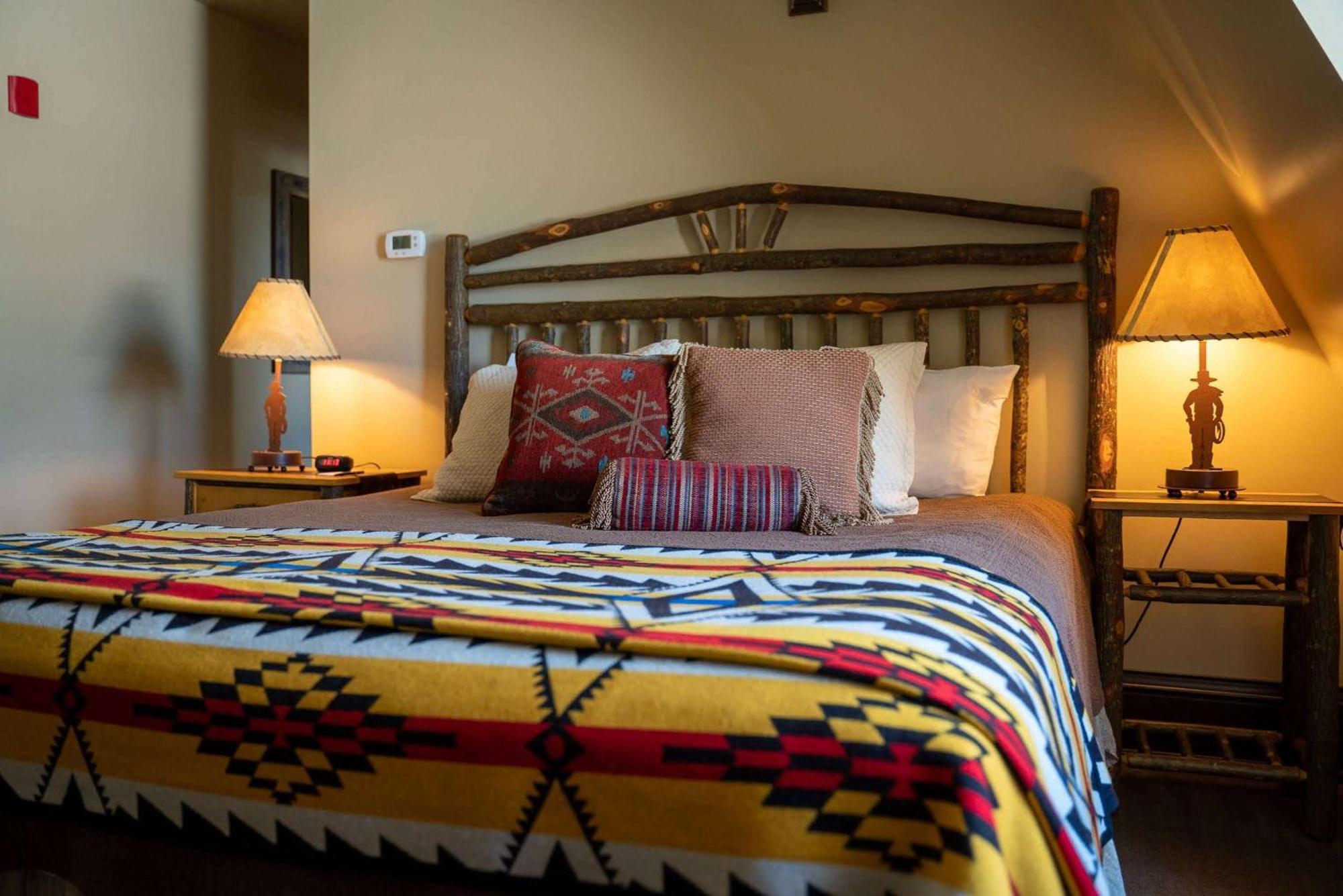 Sheridan Inn - Best Western Signature Collection Екстериор снимка