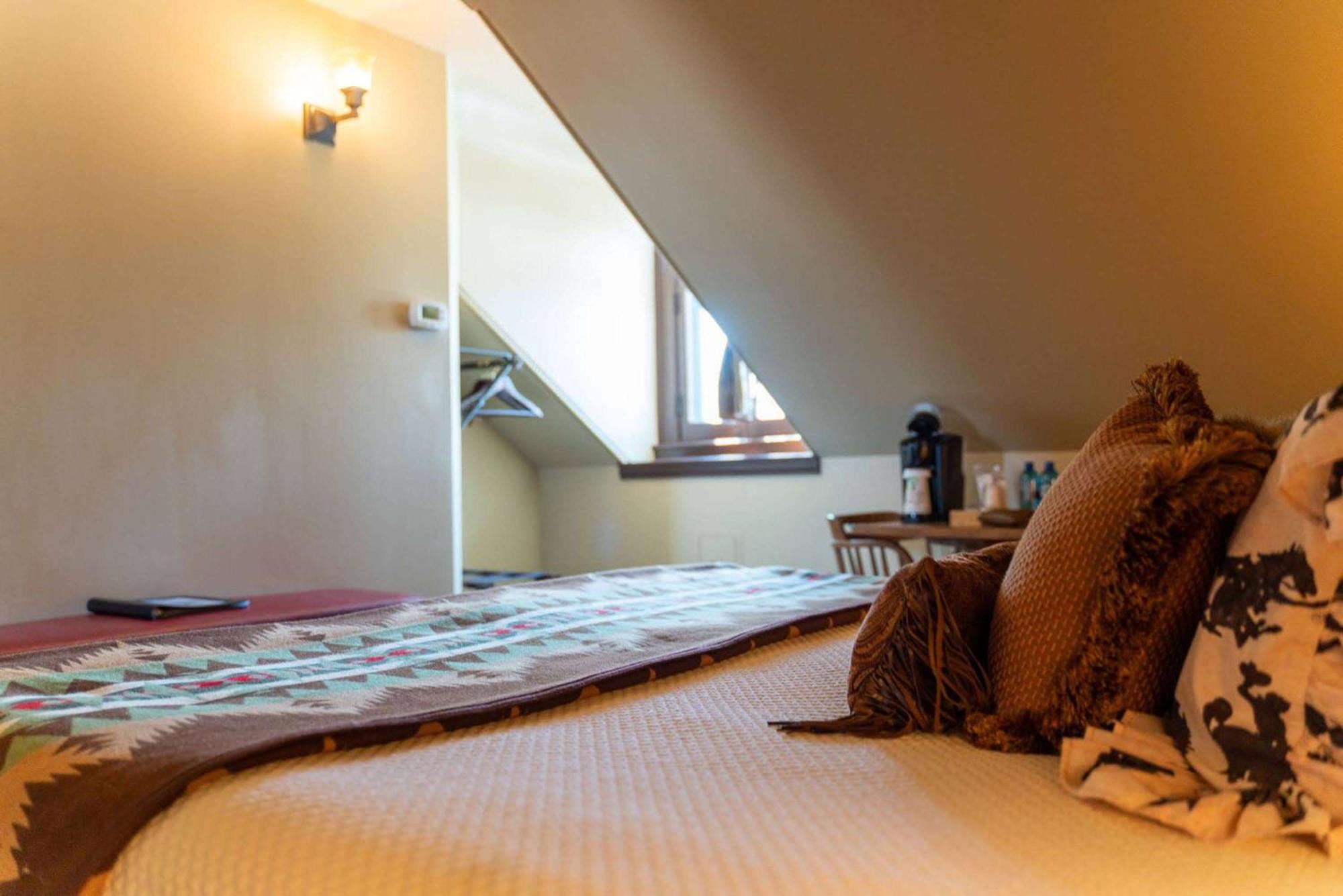 Sheridan Inn - Best Western Signature Collection Екстериор снимка